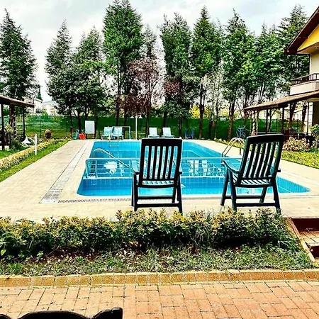 Four Season Four Villa